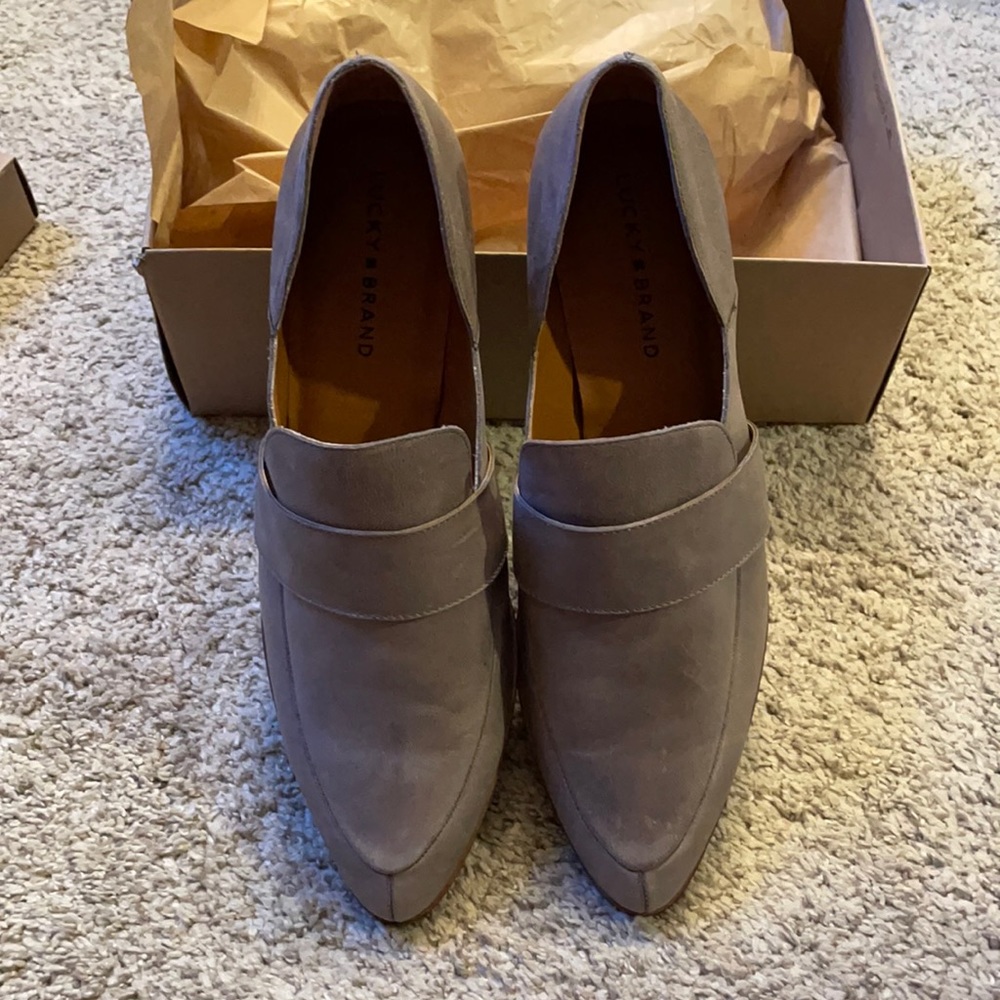 Lucky gray shoes